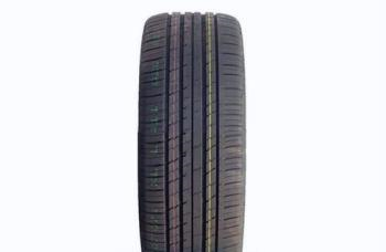 Tracmax X PRIVILO RS-01+ 295/40 R21 111Y