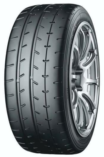 Yokohama ADVAN A052 235/45 R17 97W